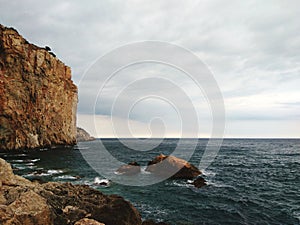 Cliff, Costa rocosa, acantilado