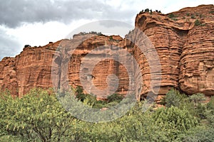 Cliff Dwellers of remote Arizona