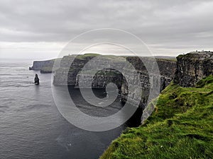 Cliff of moher - Irland photo