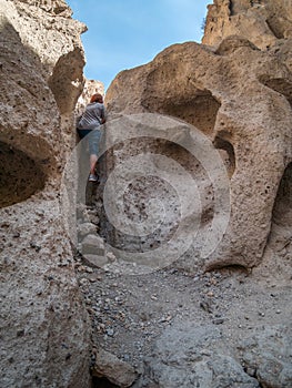 Climbing through Banshee Canyon in Mohave National Preserve