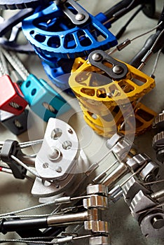 Climbing cams for climbing