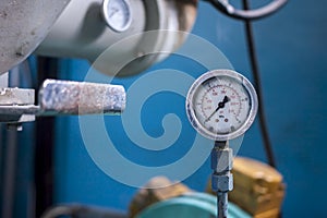 Cloack face on molding machine