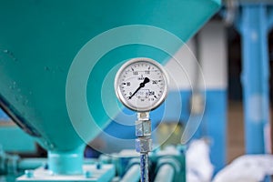 Cloack face on molding machine