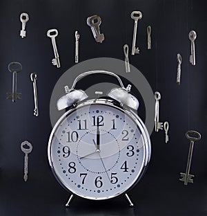 Clock with hanging keys