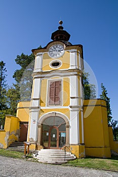 Věž s hodinami ve Spišské Kapitule, Slovensko