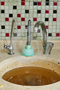 clogging in the kitchen sink - one of the problems in the kitchen, clogging of the sink