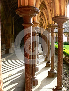 Cloister, Mont-Saint-Michel ( France )