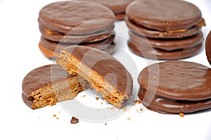 Close up of alfajor splited