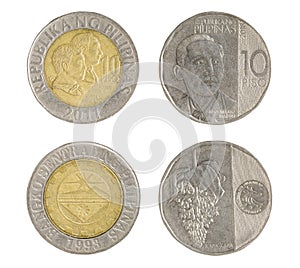 Close-up of both old and new 10 piso Philippines coin photo