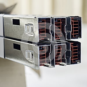 Close up busbar trunking system for medium power distribution