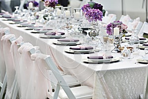 Close-up catering table set