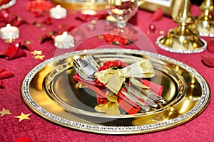 Close-up catering table set