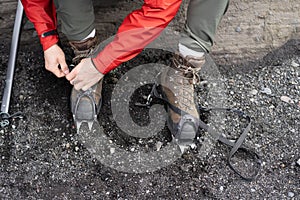 Close up cropped photo high angle top view of alpinist man in re