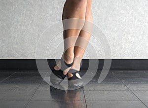 Close up of Dancer with Bevelled foot in Jazz dig position