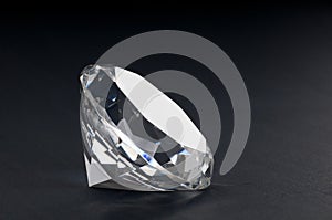 A close up of a diamond