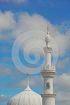 Close up of the dome of white mosque