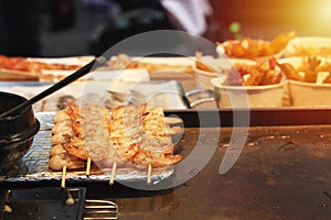 Close up Grilled shrimp, skewers Seasoned with chili powder Is a street food