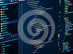 HTML5 main menu in code editor for website development, implementing SEO concepts for better SERP
