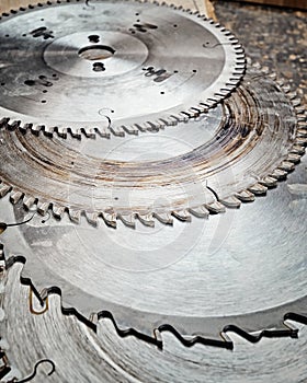 Close up of many circular saw blades