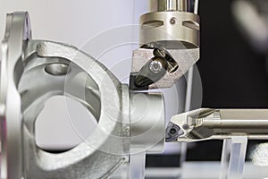 Model cutting tool and workpiece for lathe machine