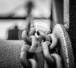 Close up picture of chain in the port