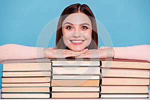 Close-up portrait of her she nice-looking attractive lovely intellectual brainy cheerful girl book shelf preparing exam