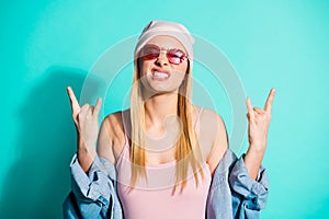 Close-up portrait of nice attractive lovely fascinating cheerful cheery girl wearing streetstyle clothing showing double