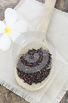 Close up of riceberry in spoon