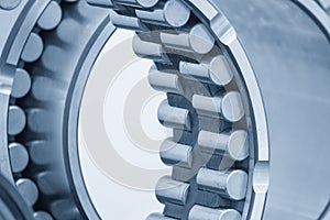 The close-up scene of cylindrical rolling bearing