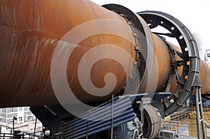 close look at a dry-process rotary cement kiln photo