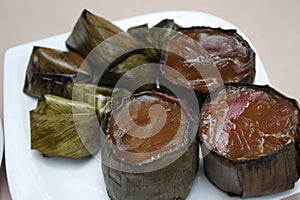 Close-up shot of the Glutinous Rice Cake or snian gao in Mandarin.