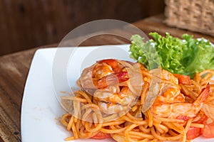 Close up stir fried spaghetti and prawn