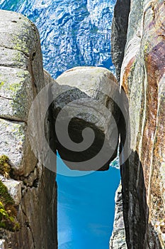 Close view of the Kjeragbolten above the Lysefjorden