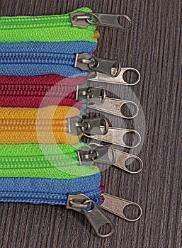 Closed clorful zippers pattern