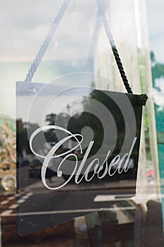 Closed shop sign