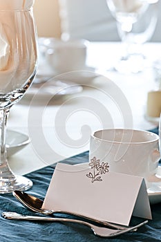 Closeup of blank placecard on wedding table