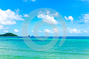 Closeup of boat in sea with blue sky and white cloud in thailan