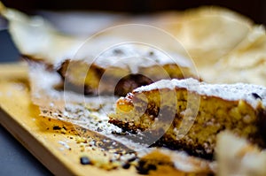 Closeup on a crumb cake stuffed with strawberry marmalade