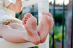 Closeup of little girls bare feet