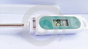 Closeup photo of temperature gauge