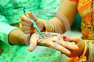 Closeup shot of Heena design on a female hand