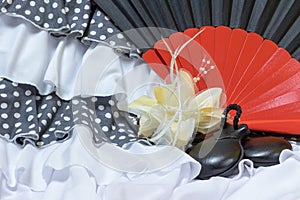 Clothing for Flamenco with red and black fan