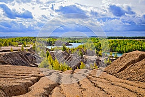 Cloud day at the Konduki quarries