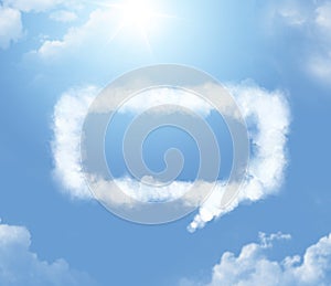 Cloudlet in the shape of a dialogue