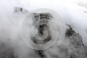 Clouds rolling over Table Mountain in Cape Town, Southafica. This fenomenon is called Tablecloth