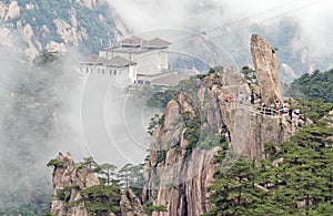 Cloudscape image of Huangshan