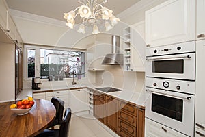 Cloudy home - practical kitchen photo