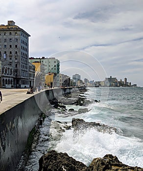 Cloudy time on Habana Malecon