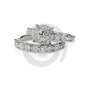 Cluster stack of diamond wedding engagment rings