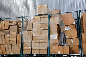 Clutter stock cardboard packing boxes in the factory
